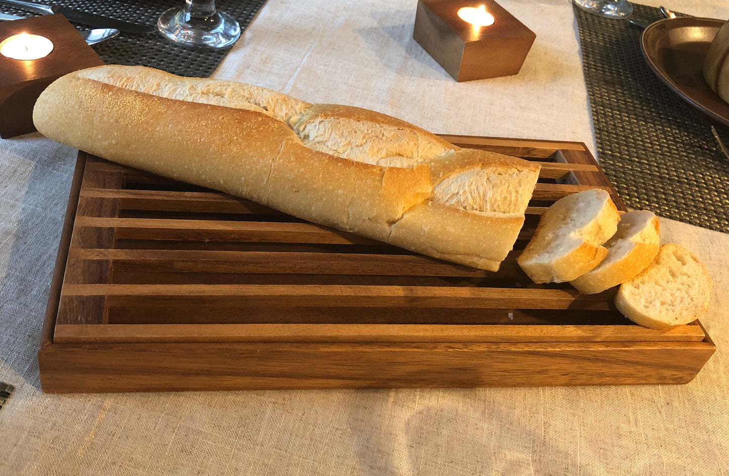 Kronberg Bread Crumb Catcher